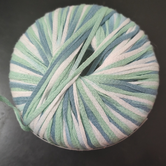 Amaizing Yarn 4 Skeins 100% Corn Fiber 50 Grams 130 Meters Per Skein - Picture 4 of 5